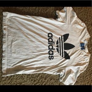 Adidas men’s Large tee-shirt. New without tags